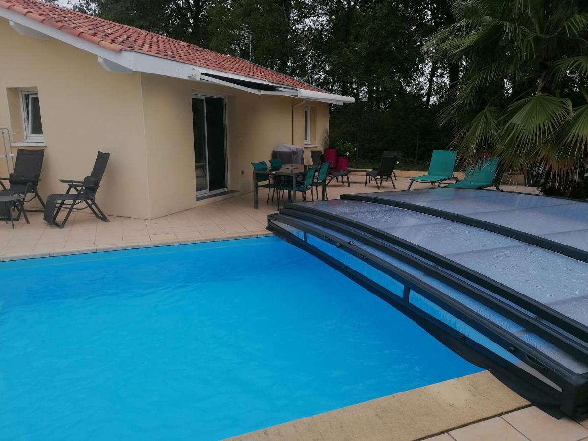 Gite T2 Tarnos Avec Piscine Kültér fotó